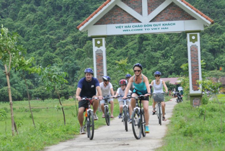 Biking in Cat Ba island