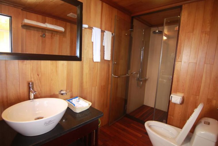 Bathroom Luxury Cabin